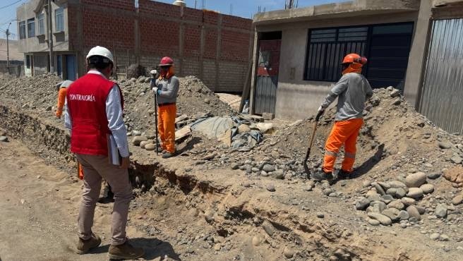 Obra millonaria inconclusa deja sin agua a vecinos de Viñani